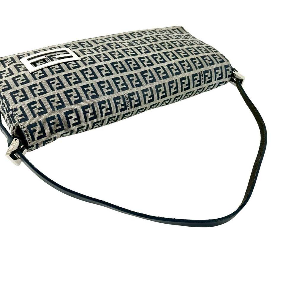 FENDI Blue Leather Shoulder Bag - Picture 4 of 10